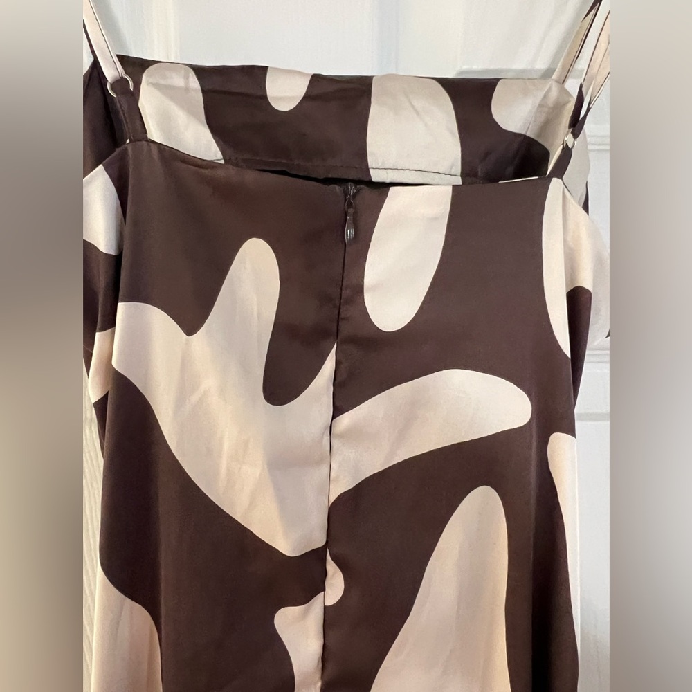 Chocolate brown and cream maxi dress - Picture 12 of 14